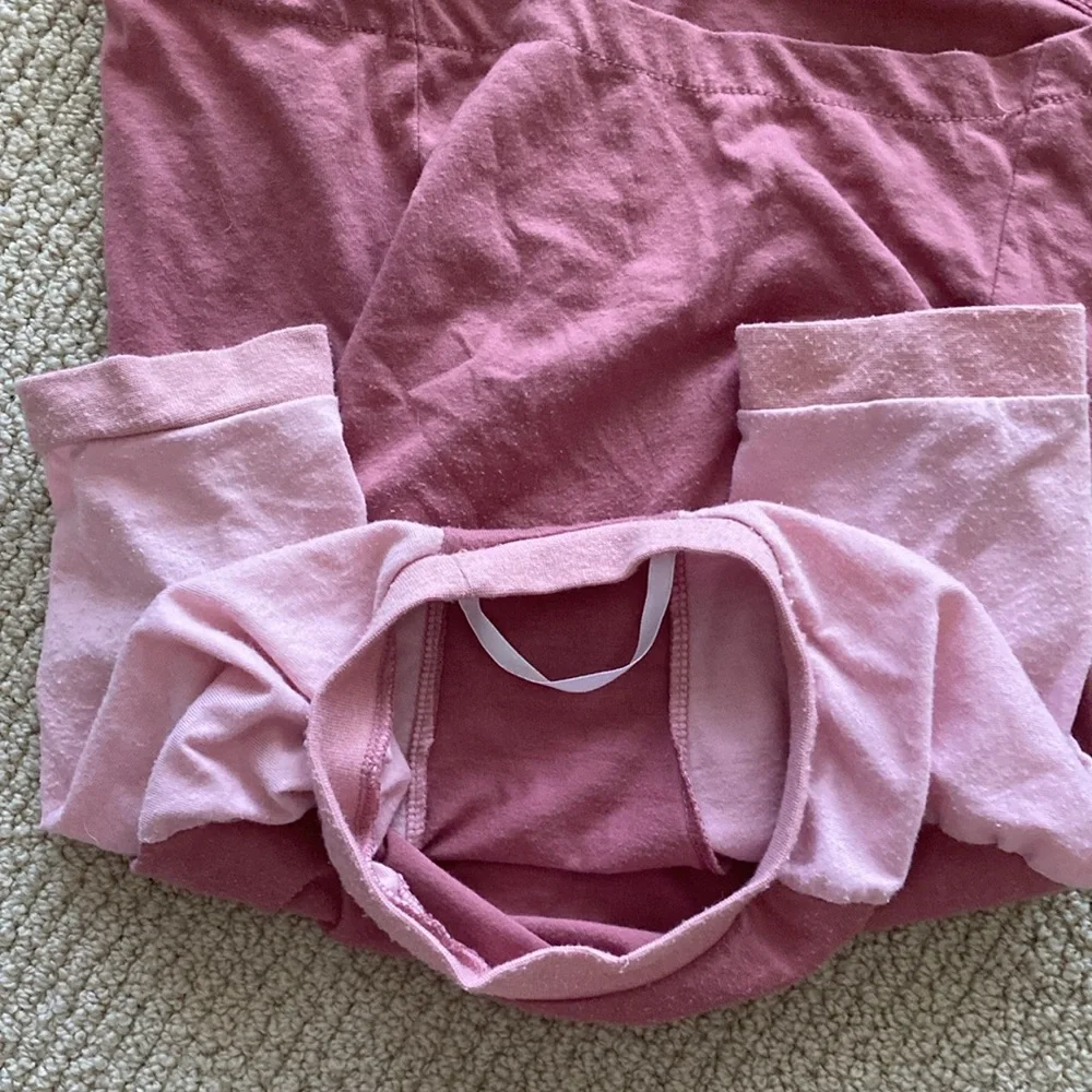 Namaste Dog T-Shirt Shirt Top Size Medium Light Sweater Pink Fair Condition